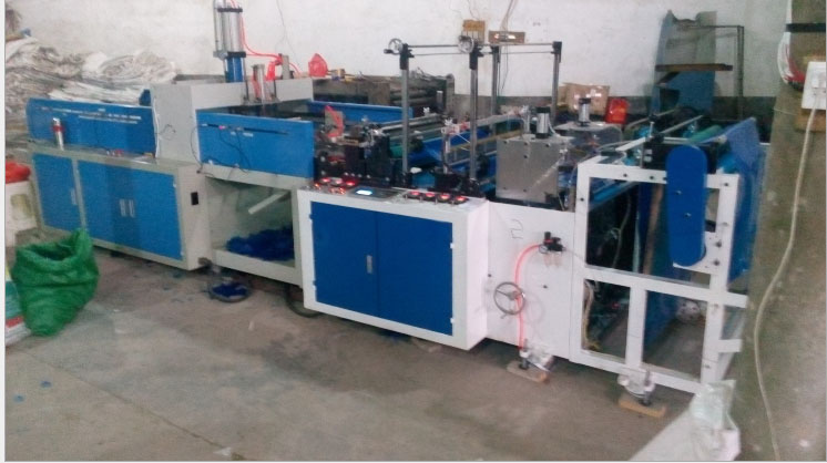 湖南全自動(dòng)方底袋制袋機(jī)，高速制袋機(jī)，高速方底袋制袋機(jī)